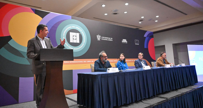 UDG USA participa con actividades académicas en FIL Guadalajara